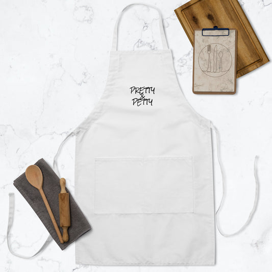 PRETTY & PETTY Embroidered Apron
